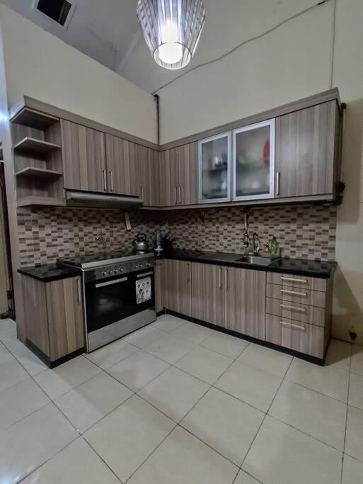 Niki Mawon Homestay Kejayan Luaran gambar