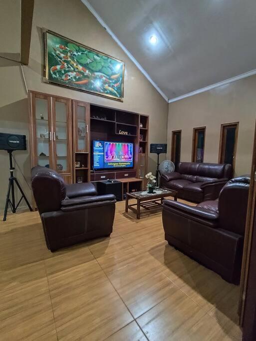 Niki Mawon Homestay Kejayan Luaran gambar